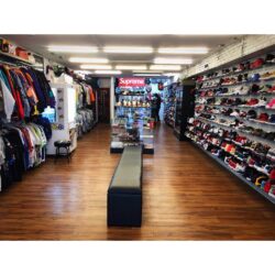 9/10 Condition Sneaker Boutique