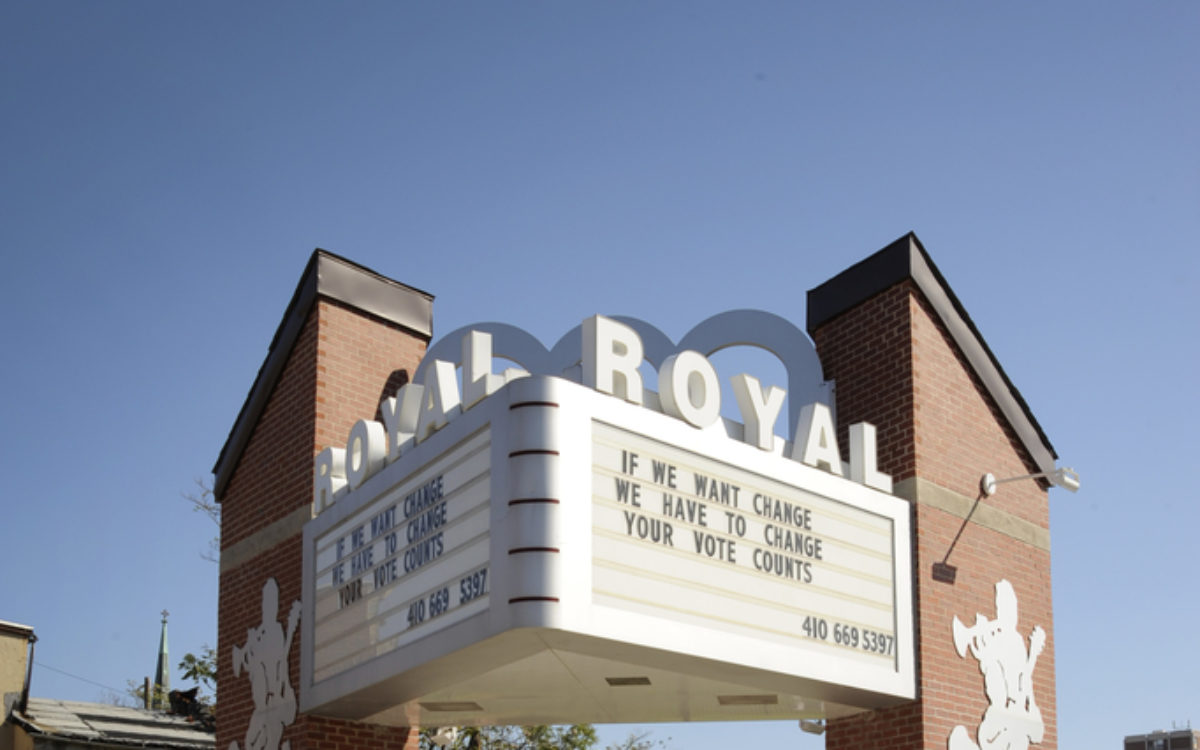 Monument to the Royal Theater
